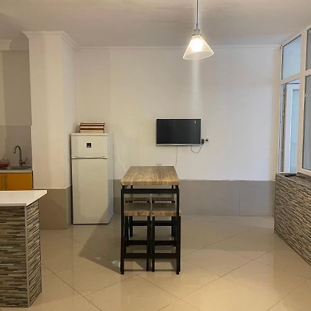Cozy Apartment In The Center Of 바투미 외부 사진