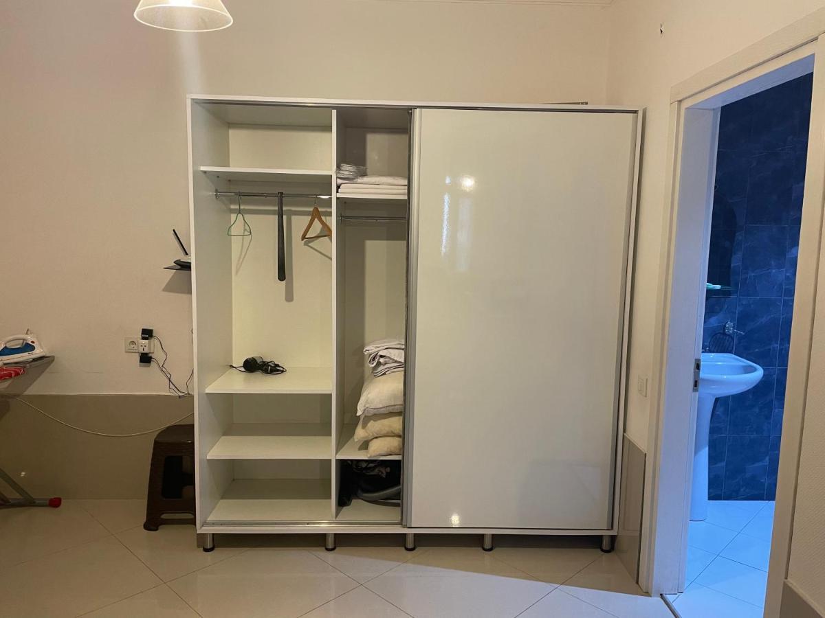 Cozy Apartment In The Center Of 바투미 외부 사진